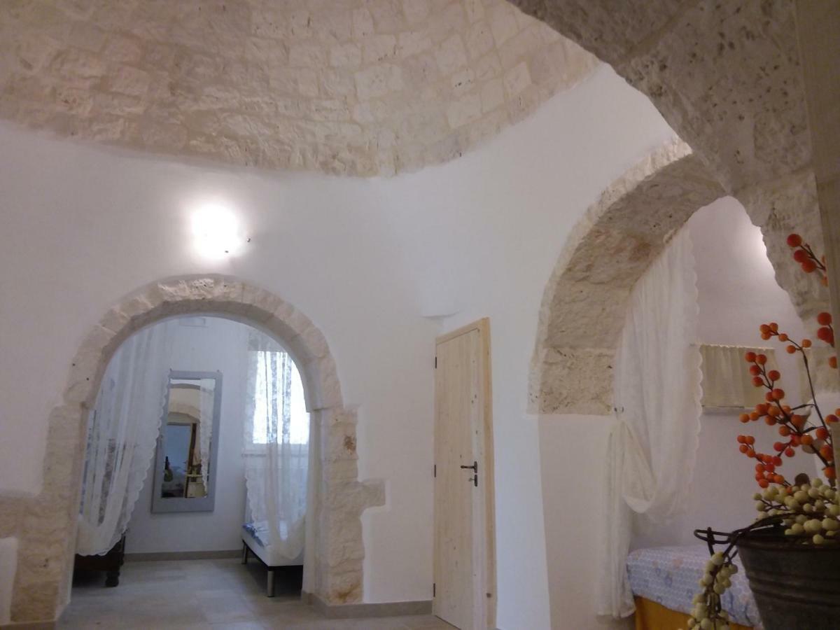 Trulli L'Utopia Di Anny Trulli Anny'S Utopia Locorotondo Eksteriør billede