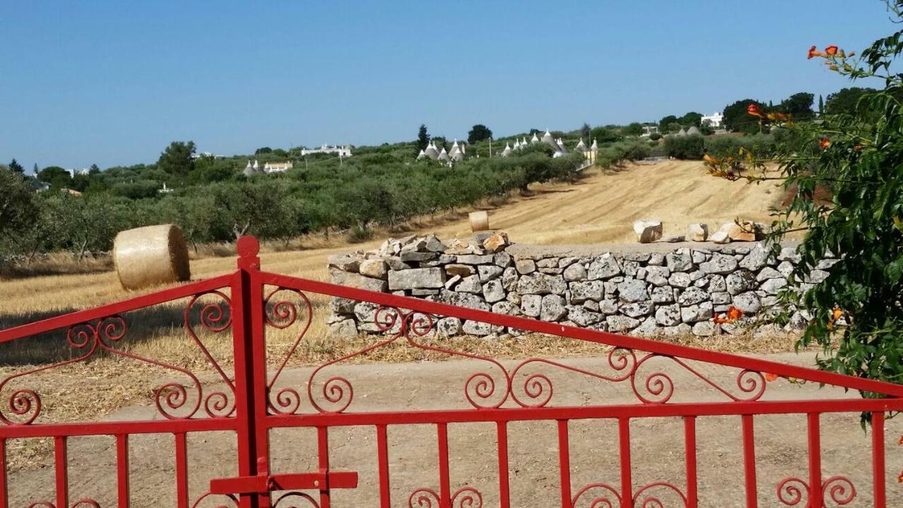 Trulli L'Utopia Di Anny Trulli Anny'S Utopia Locorotondo Eksteriør billede