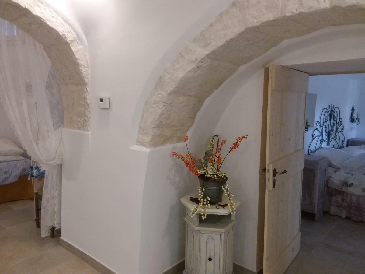 Trulli L'Utopia Di Anny Trulli Anny'S Utopia Locorotondo Eksteriør billede